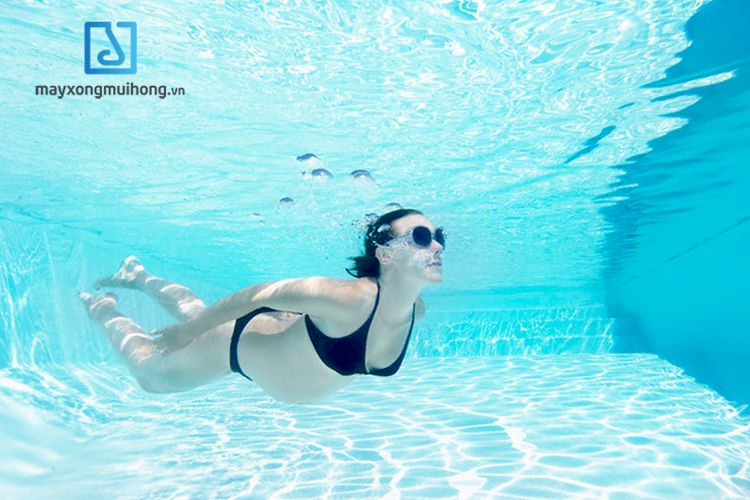 Bơi lội là cách tăng lượng oxy cho mẹ bầu
