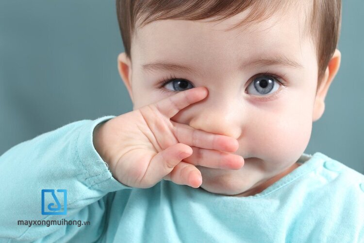 Trẻ sơ sinh dễ bị nghẹt mũi hơn trẻ lớn hơn hoặc người lớn