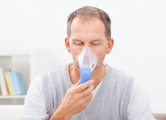 Bạn đã biết cách dùng máy xông mũi họng đúng cách chưa?